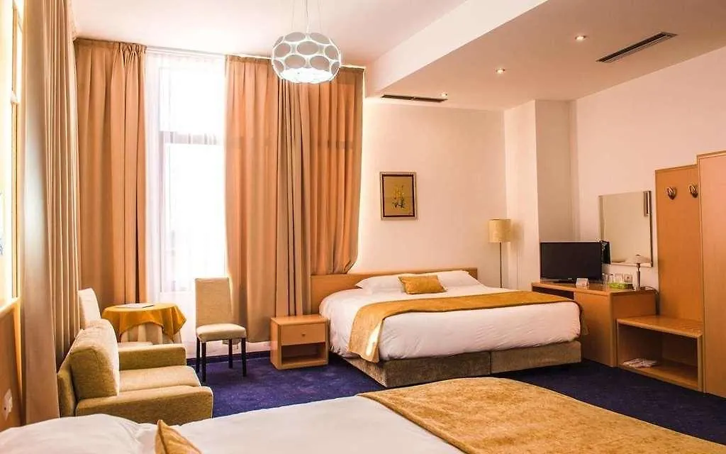 Airport Hotel Tirana - Rinas 0*,  Albania
