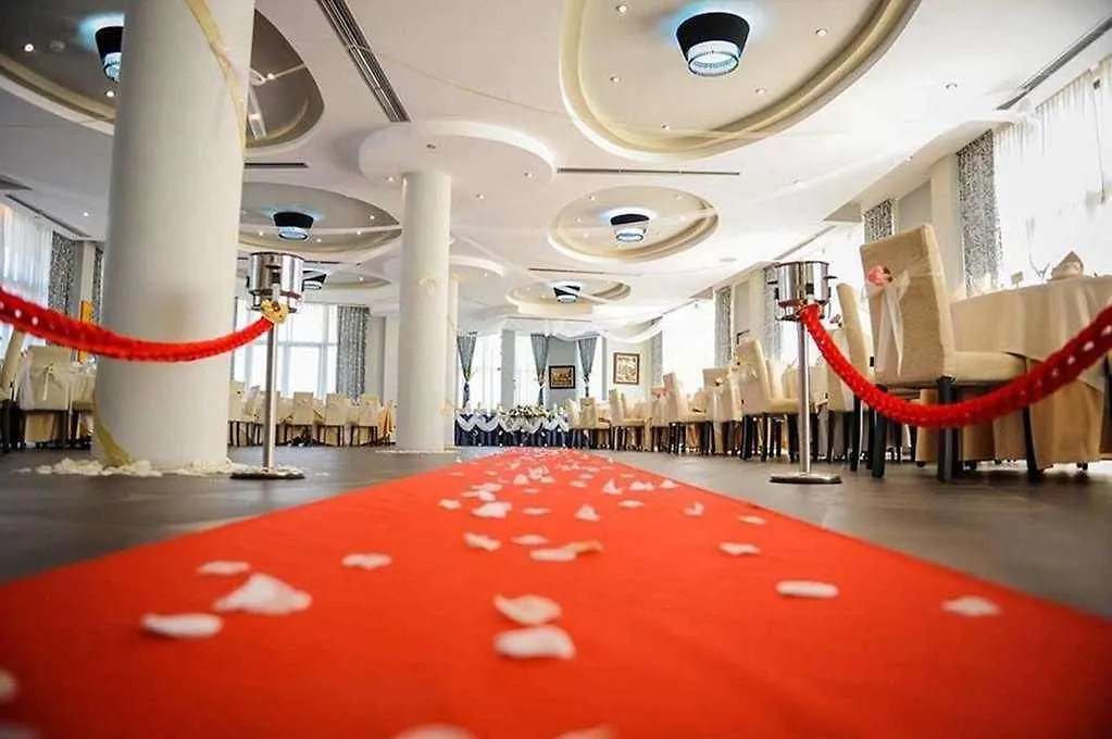 Airport Hotel Tirana - Rinas